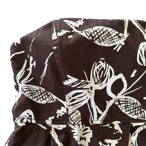 La Chateau Brown dress. - Picture 2 of 7